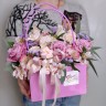 Цветы в сумочке Очарование с доставкой в Пятигорске