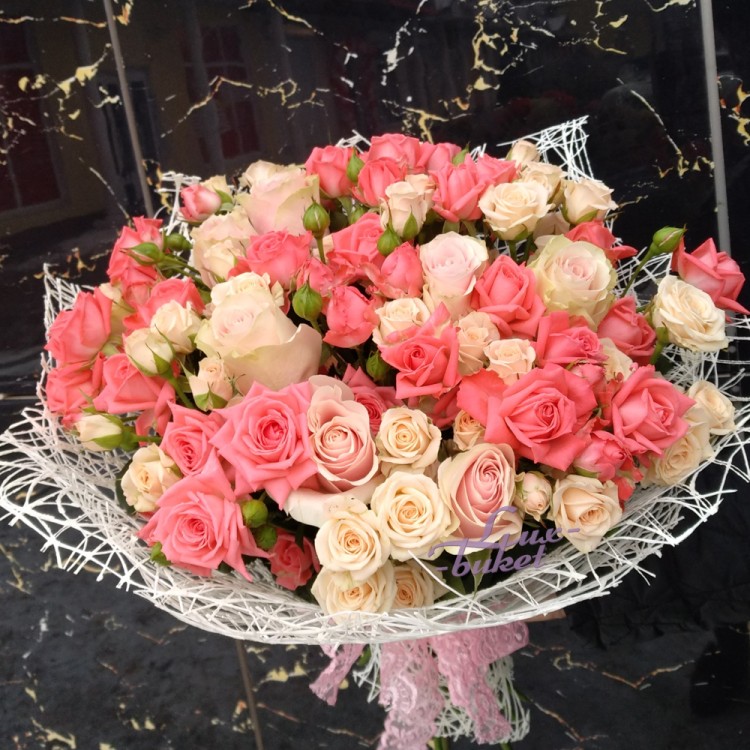 Сладкая карамель Изысканный букет роз с доставкой в Пятигорске