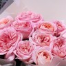 Конвертик счастья №5. 11 пионовидных роз с доставкой в Пятигорске