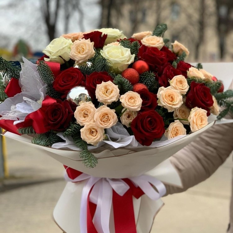 Букет Зимние радости с доставкой в Пятигорске