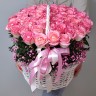 Розовое счастье Корзина роз с доставкой в Пятигорске