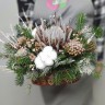 Сказочный лес Новогодняя корзина с сухоцветами  с доставкой в Пятигорске