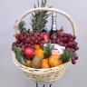 Счастливый Новый год Подарочная корзина с фруктами с доставкой в Пятигорске