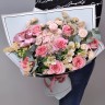 Букет из роз Женственный с доставкой в Пятигорске