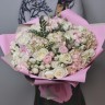 Букет из роз и гортензиий Нежное облако с доставкой в Пятигорске